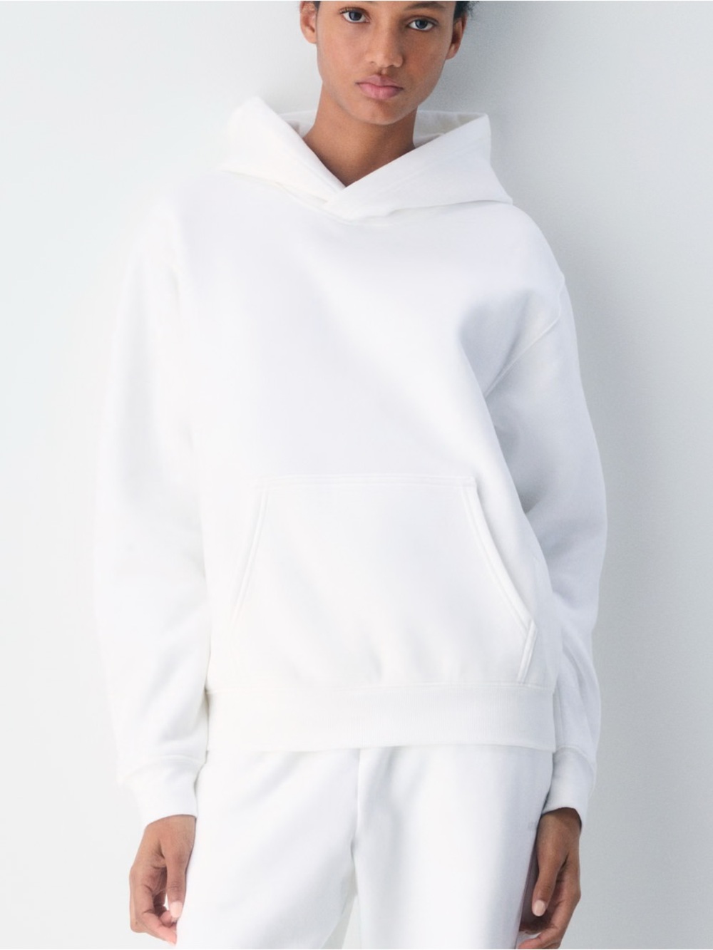 Aritzia white hoodie